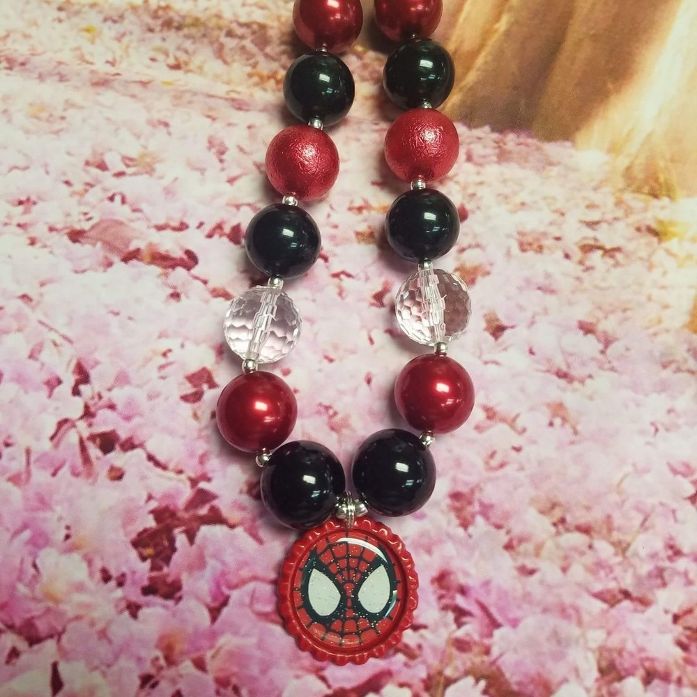 Chunky bead necklace